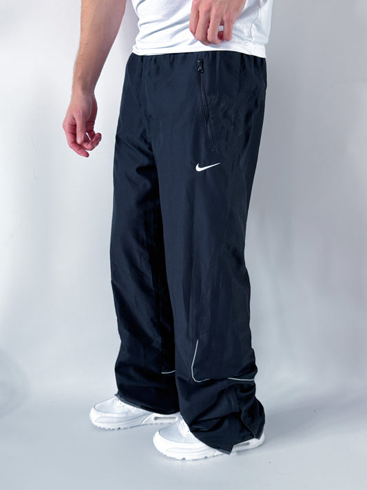 Nike Vintage Trackpants | M