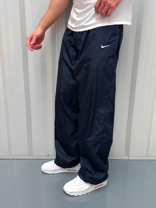 Nike Vintage Trackpants | L