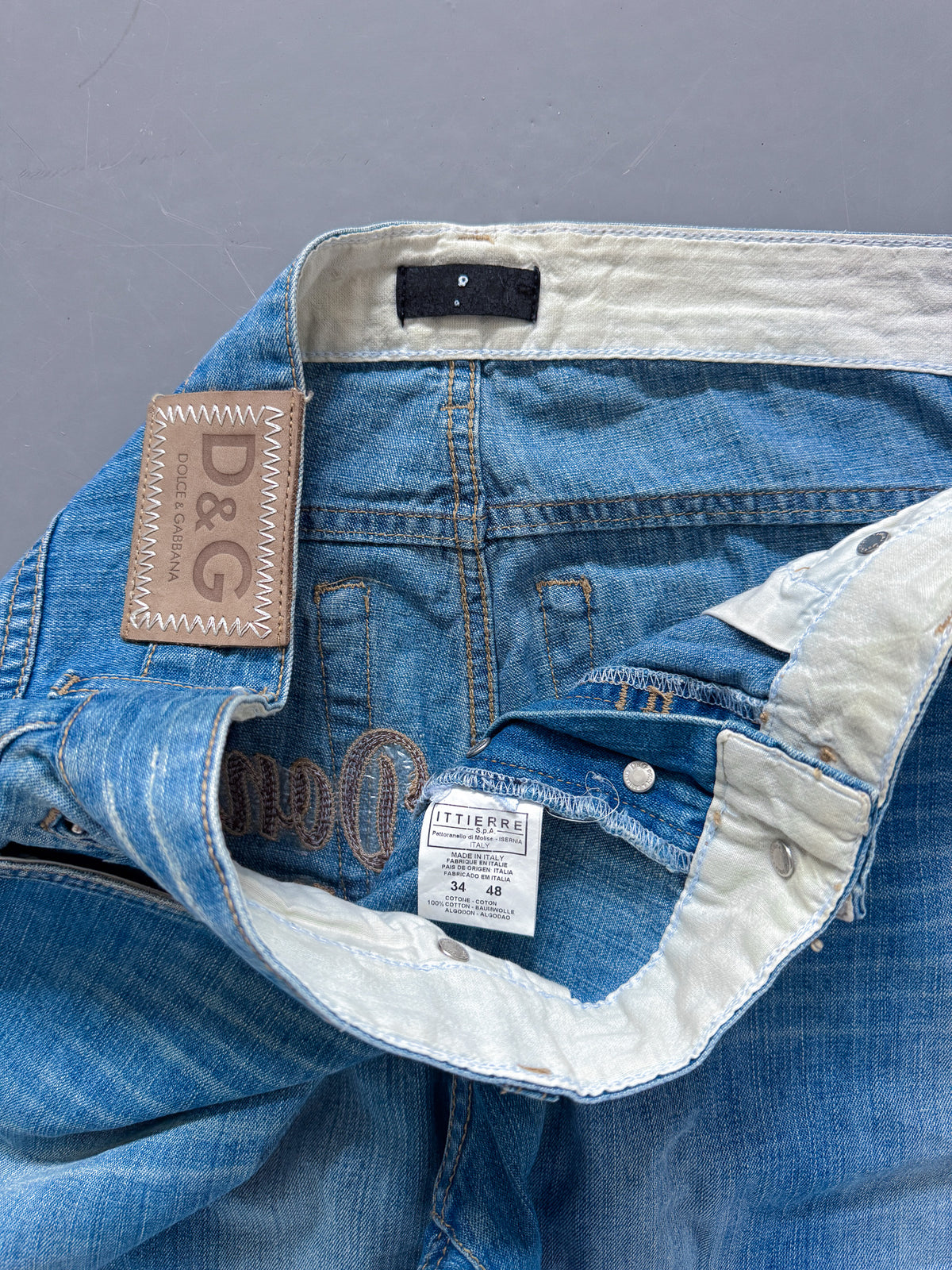 Dolce & Gabbana Vintage Y2K Jeans | M