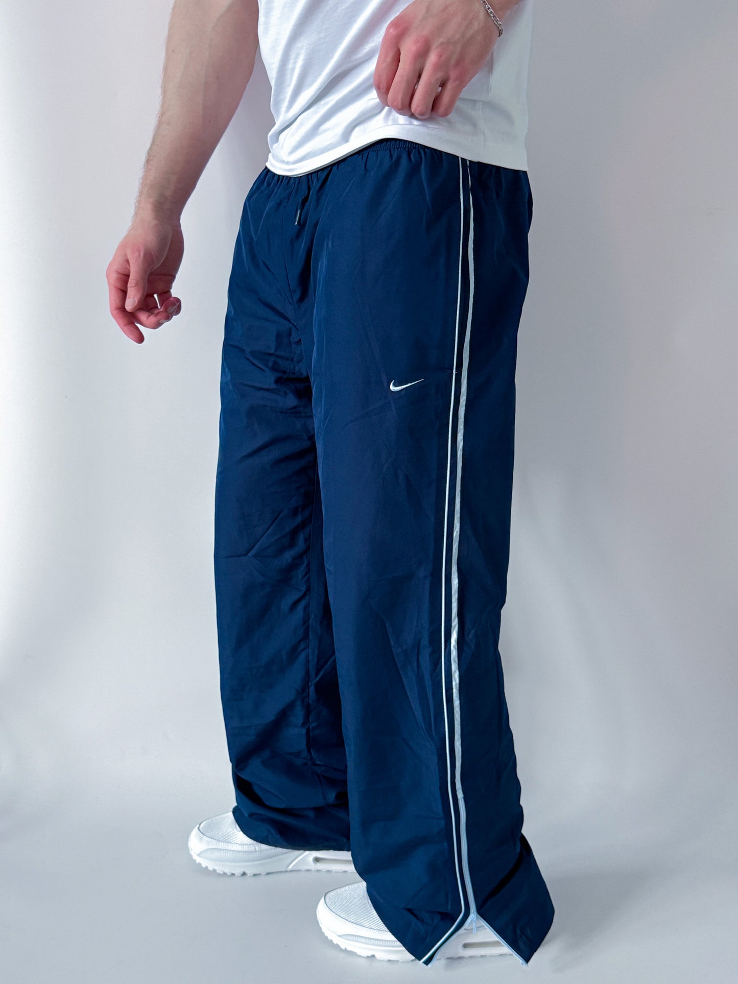 Nike Vintage Trackpants | L