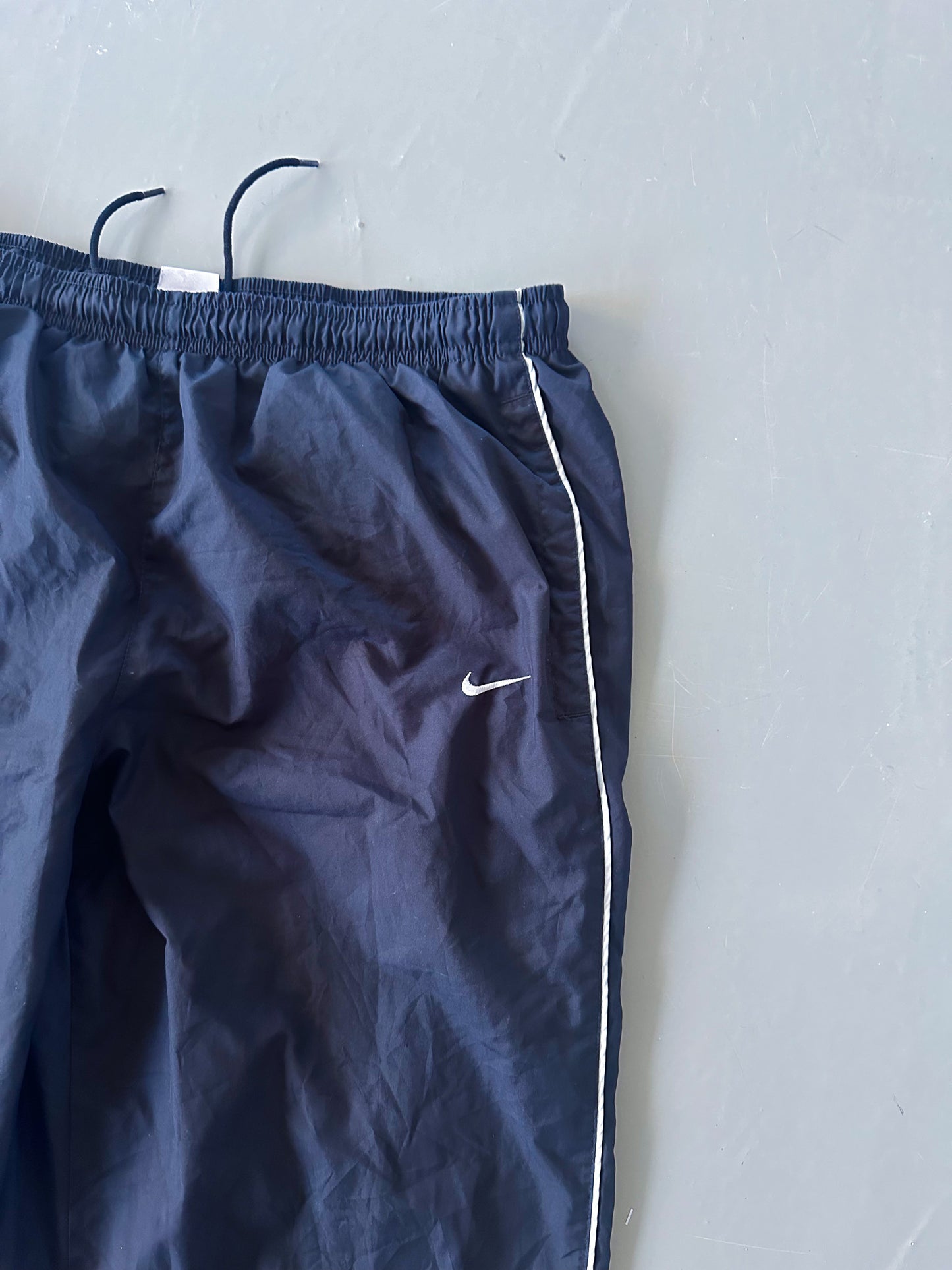 Nike Vintage Trackpants | L