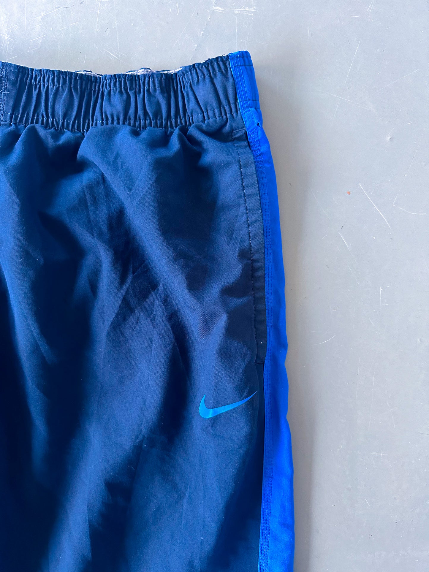 Nike Vintage Trackpants | L