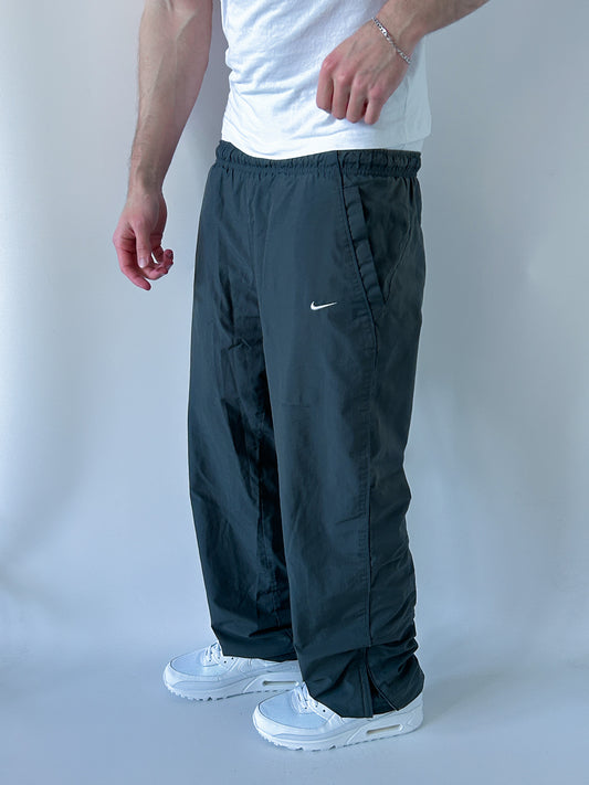 Nike Vintage Trackpants | M