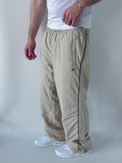 Nike Vintage *PREMIUM* Trackpants | M