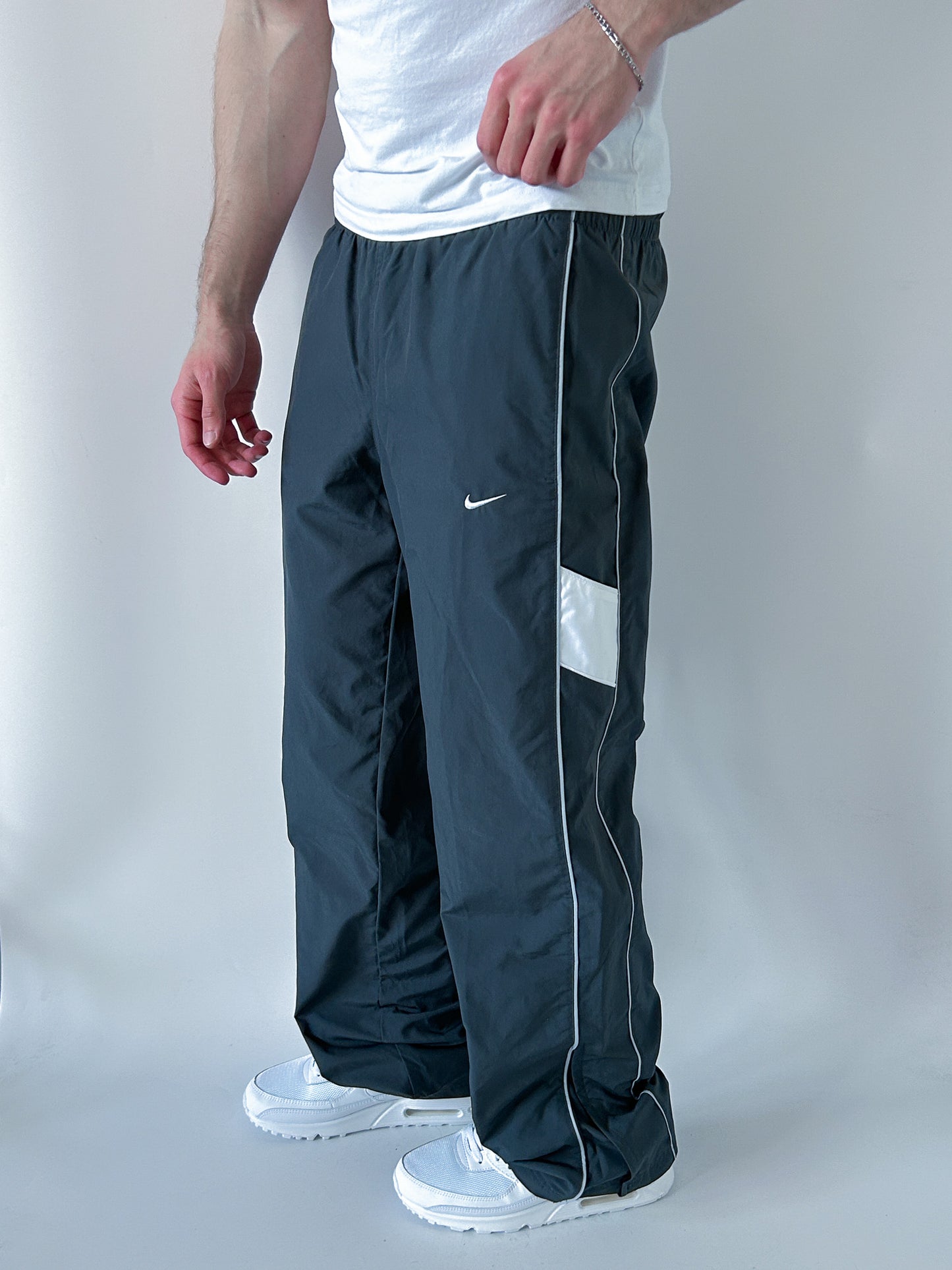 Nike Vintage Trackpants | M