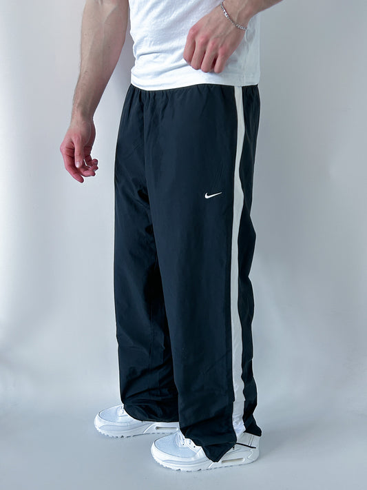 Nike Vintage Trackpants | M