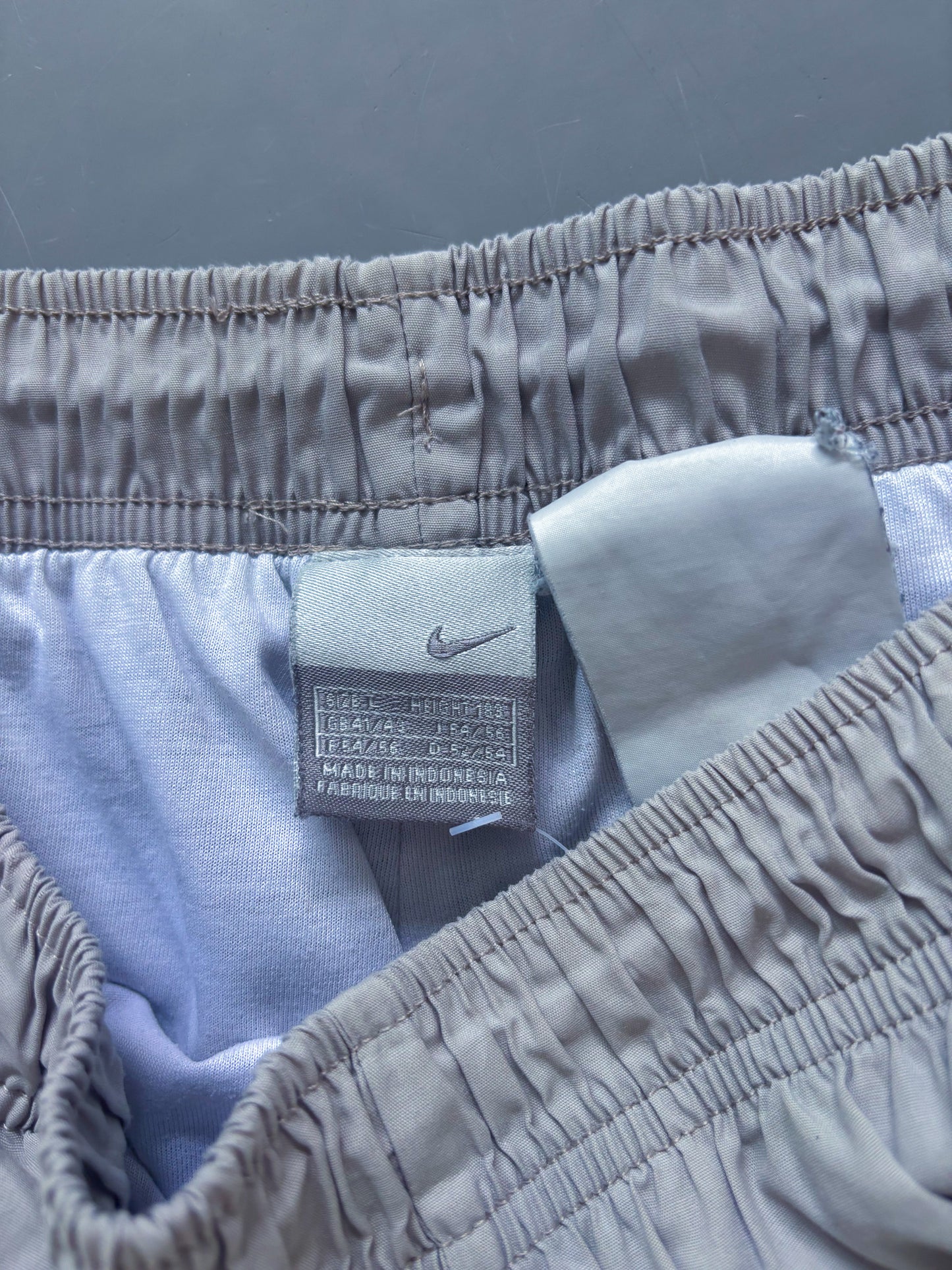 Nike Vintage Trackpants | M