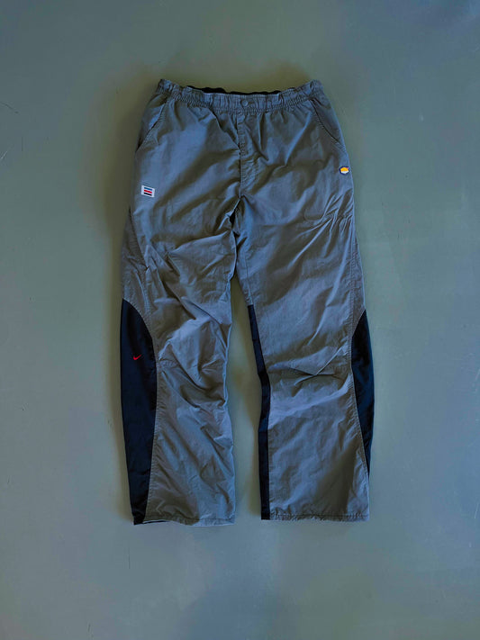 Nike Vintage *TN* Trackpants | L