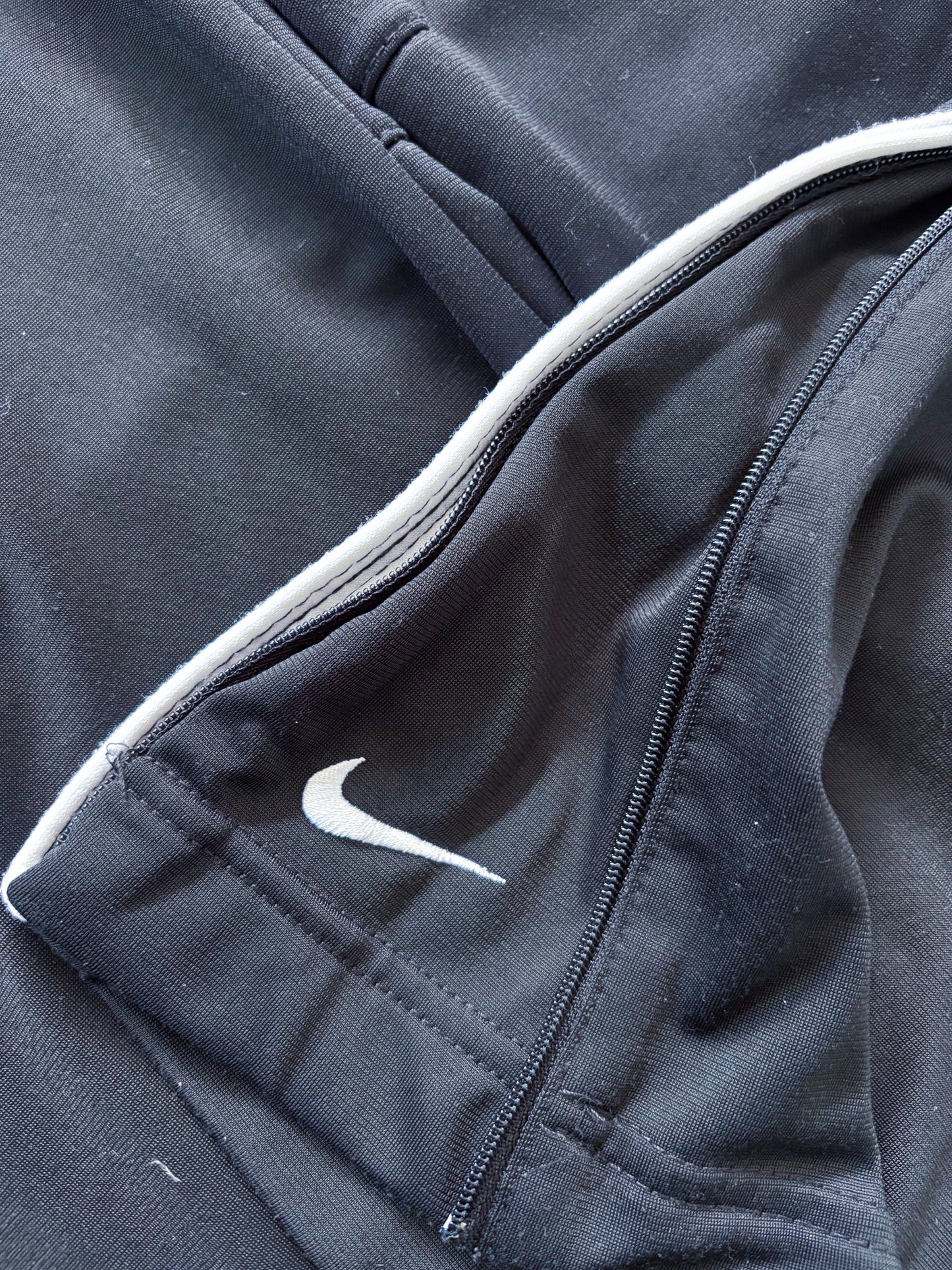 Nike Vintage *PREMIUM* Trackpants | M