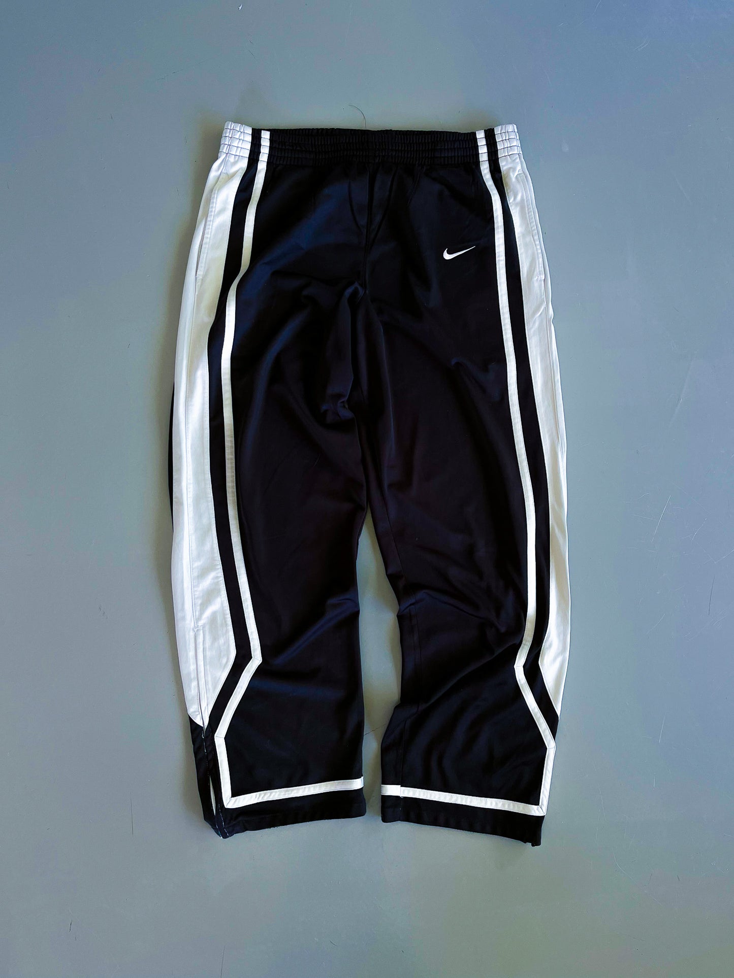 Nike Vintage Trackpants | L
