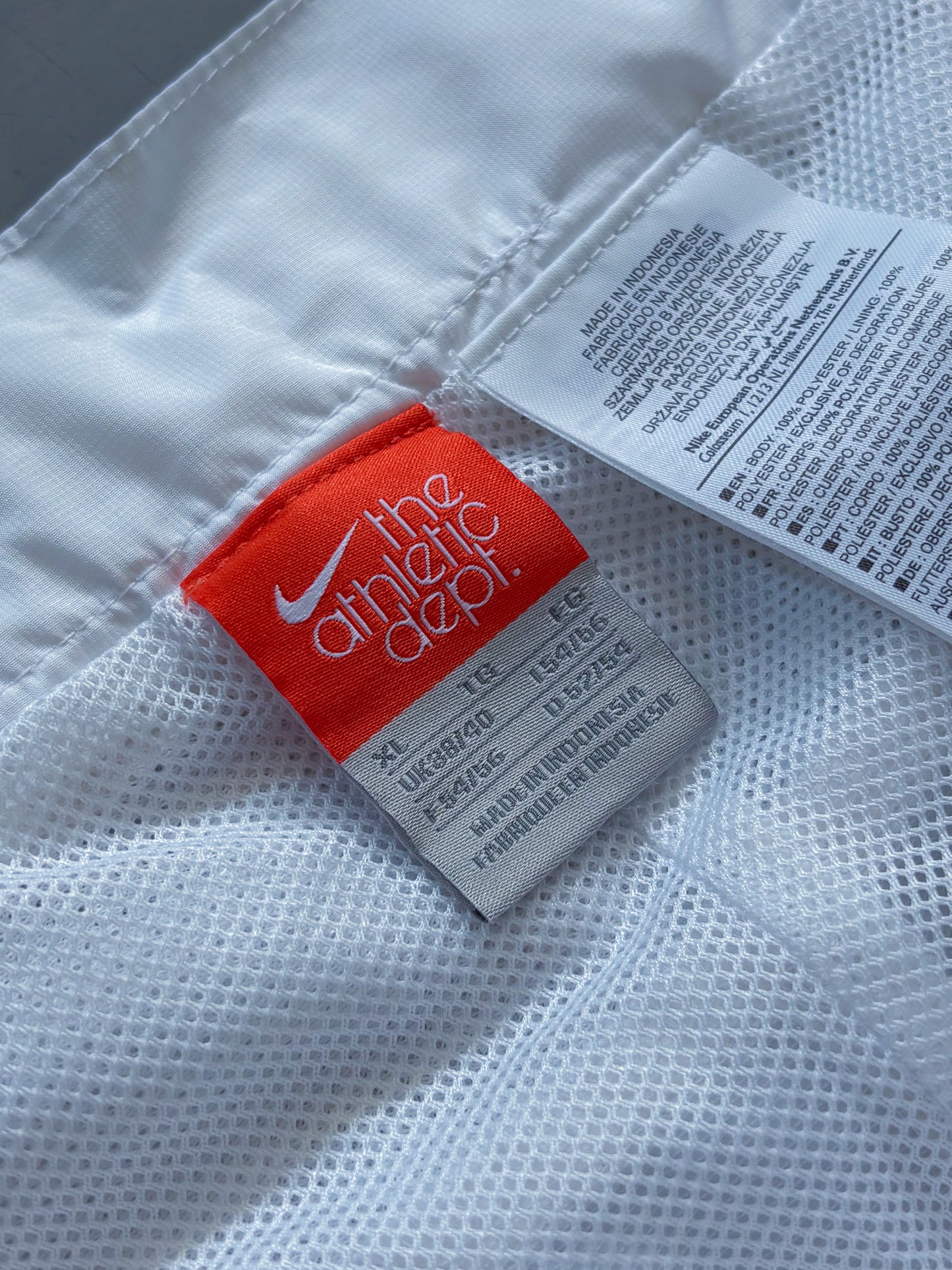 Nike Air Vintage Trackpants | L