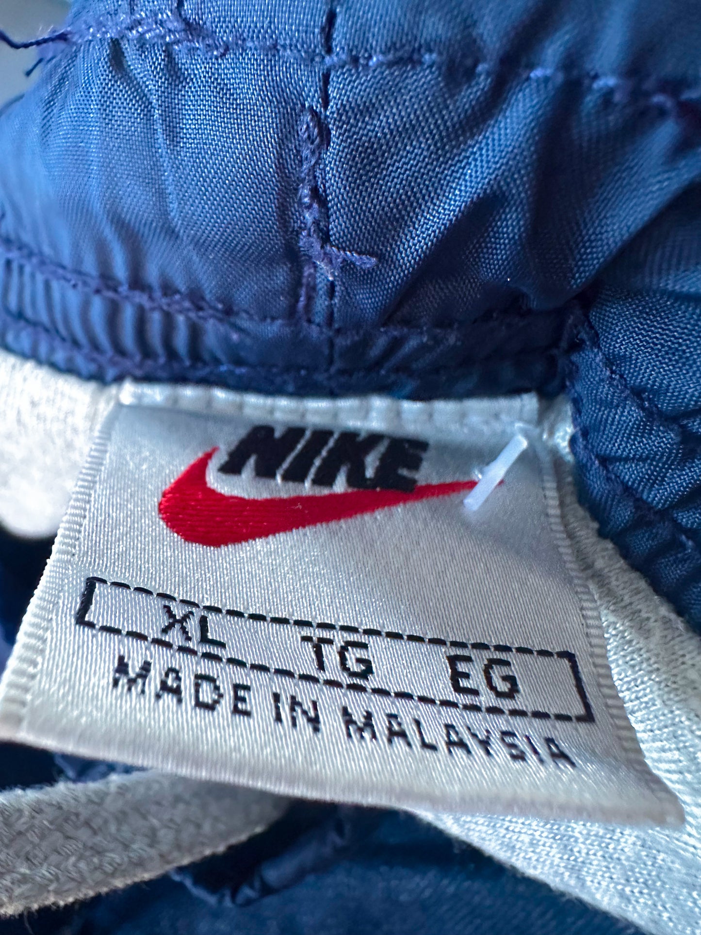 Nike Vintage Trackpants | XL