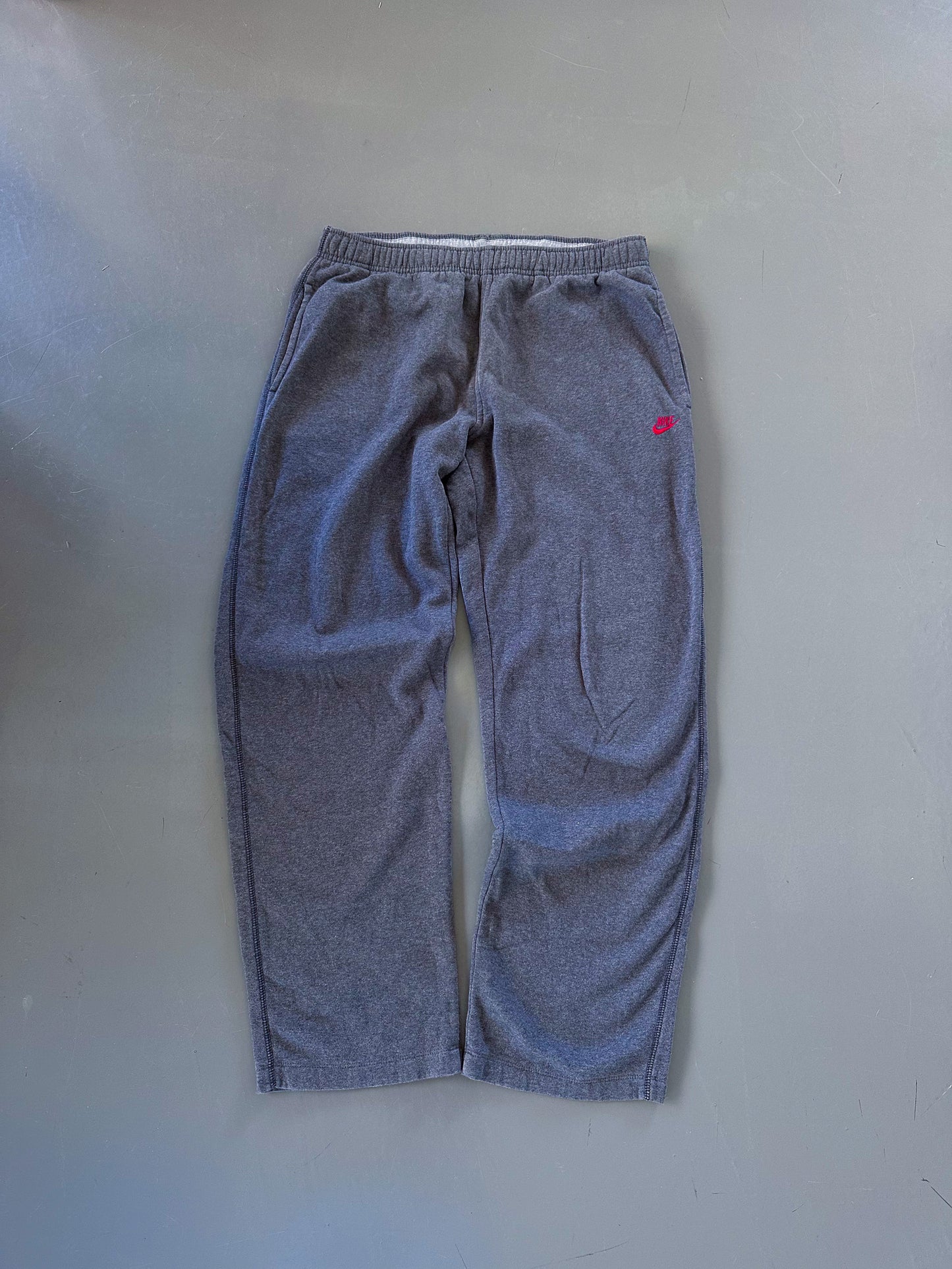 Nike Vintage Trackpants | M