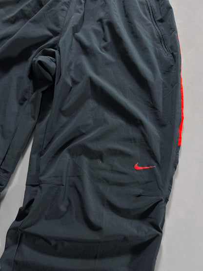 Nike Vintage Trackpants | L
