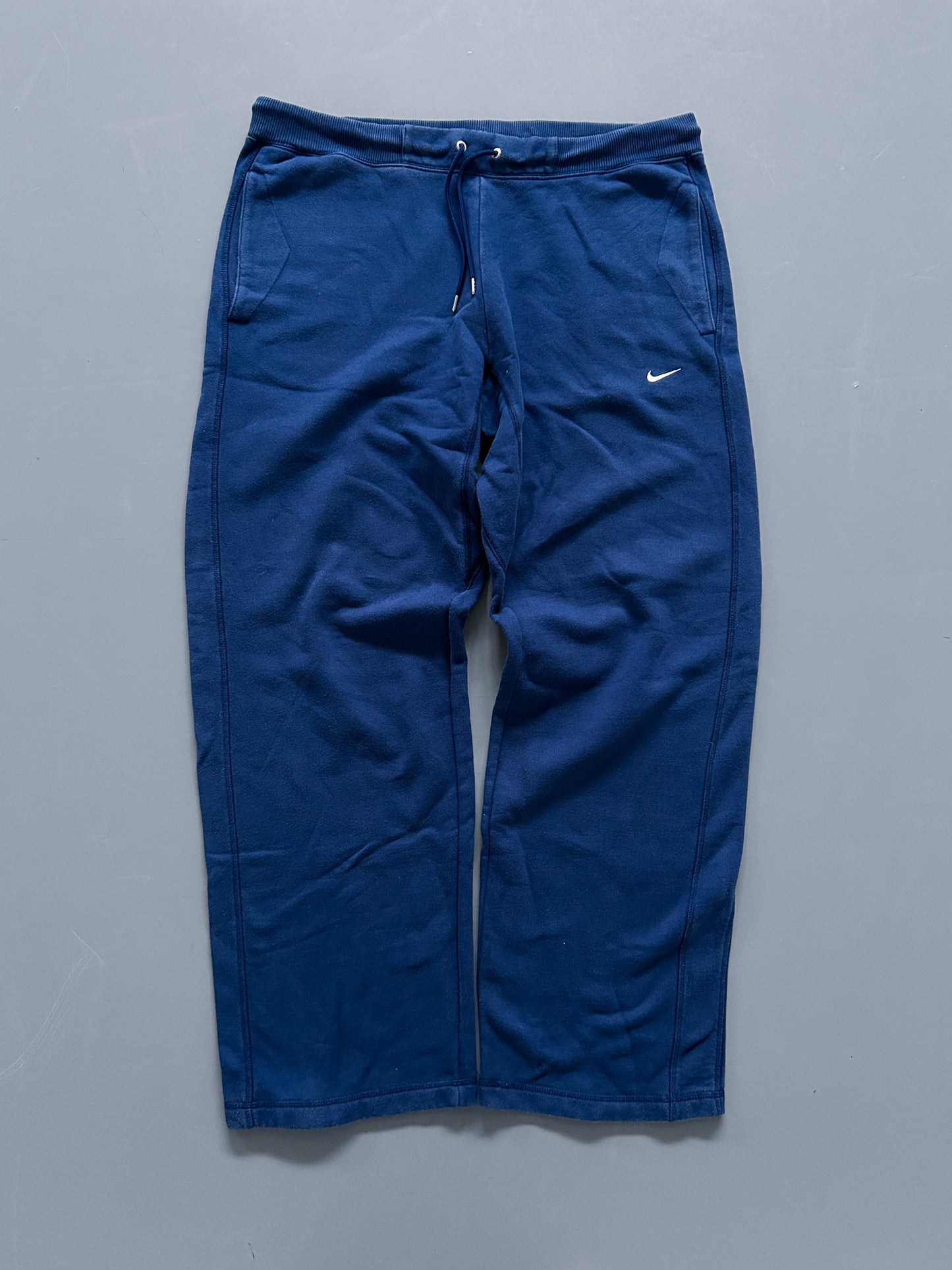 Nike Vintage *PREMIUM* Open Leg Sweatpants / Jogger | XL
