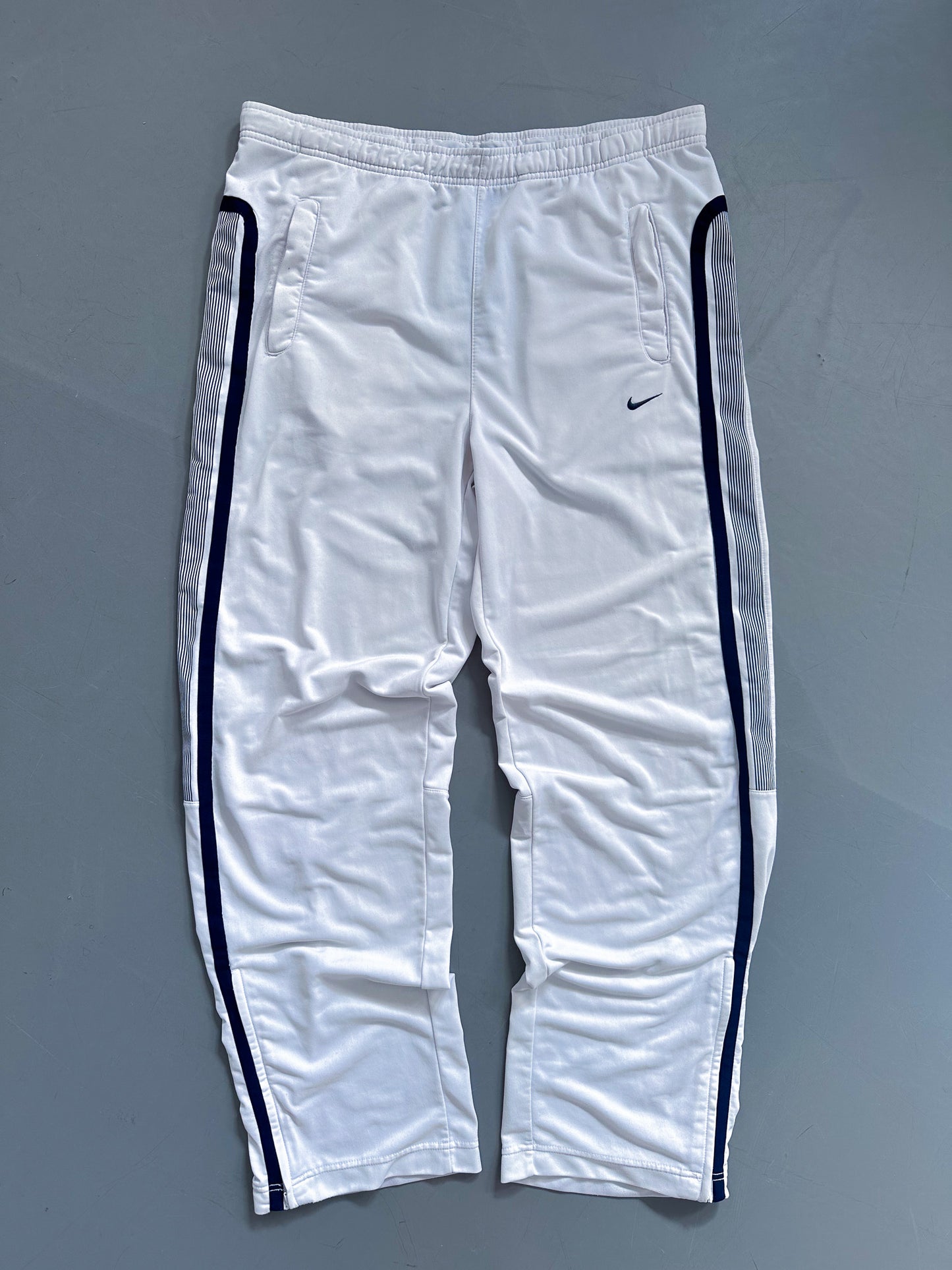 Nike Vintage Trackpants | L