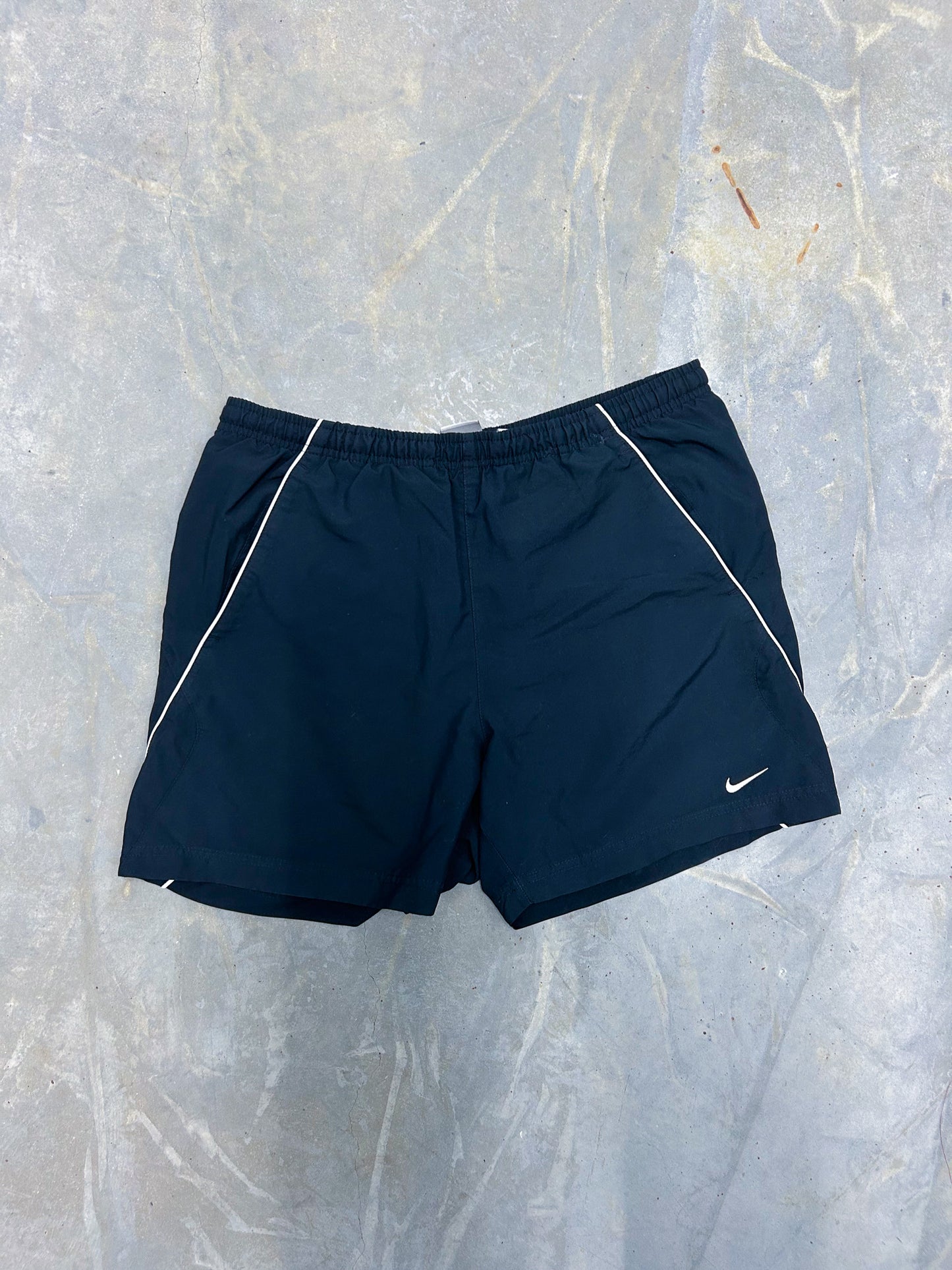 Vintage Nike Shorts | M