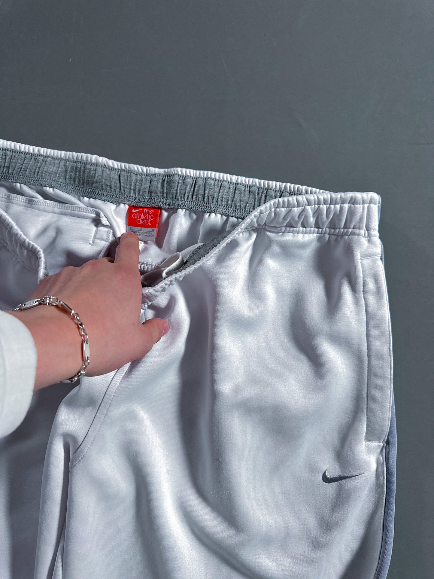 Nike Vintage *PREMIUM* Sweatpants | L