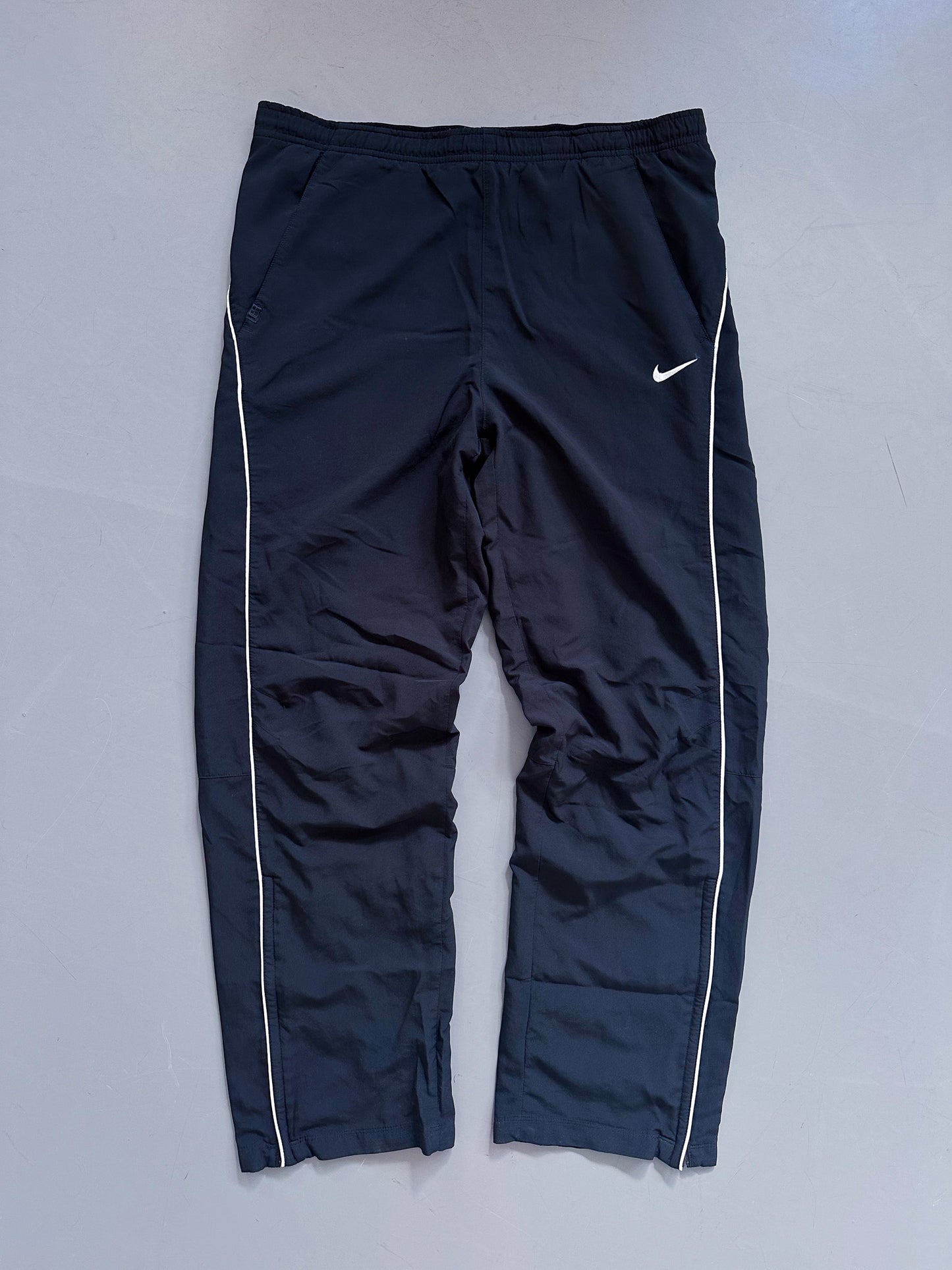 Nike Vintage Trackpants | L