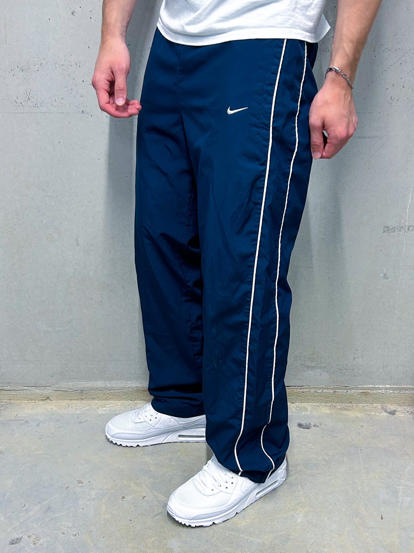 Nike Vintage Trackpants | M