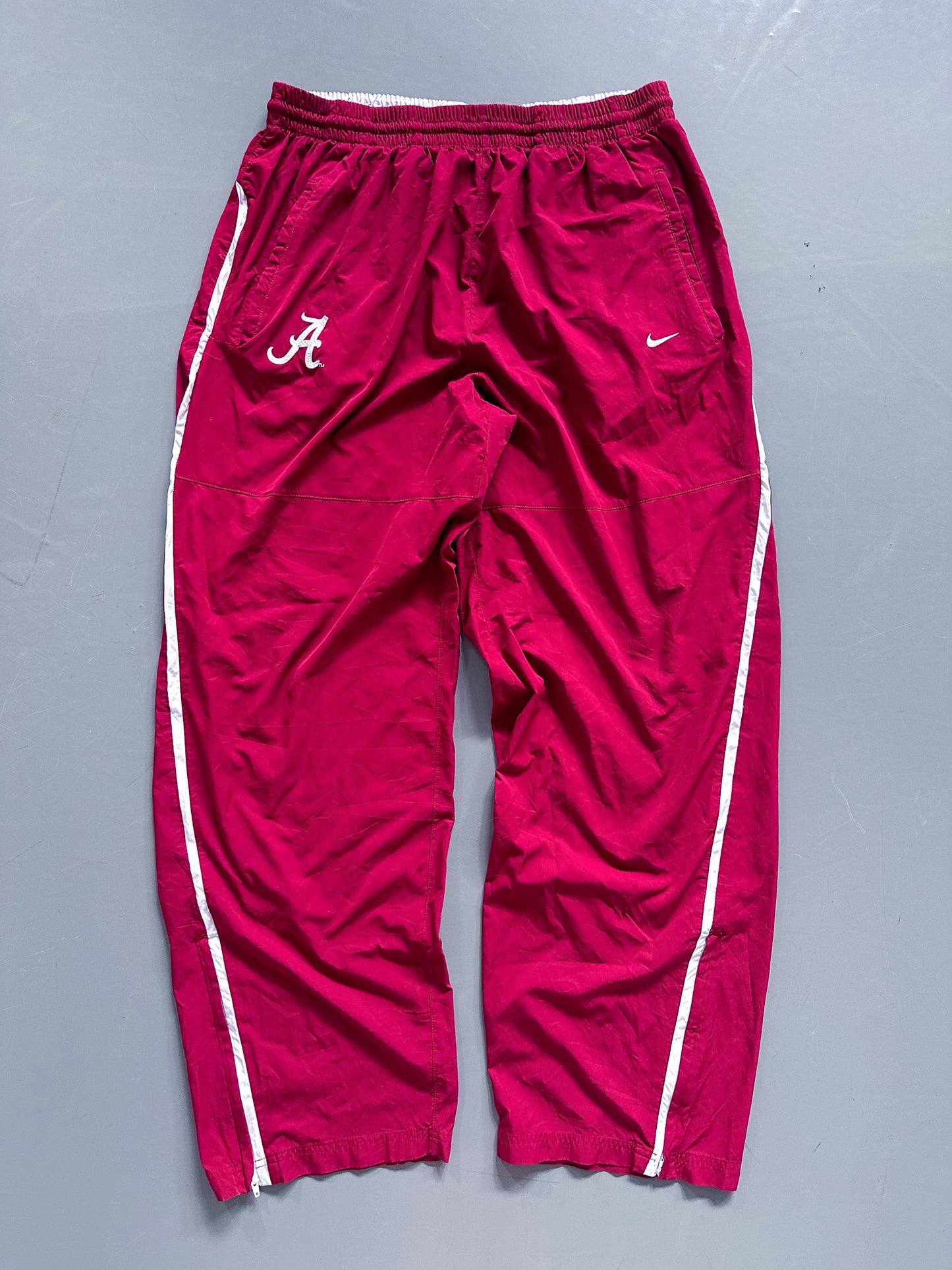 Nike Vintage Trackpants | L
