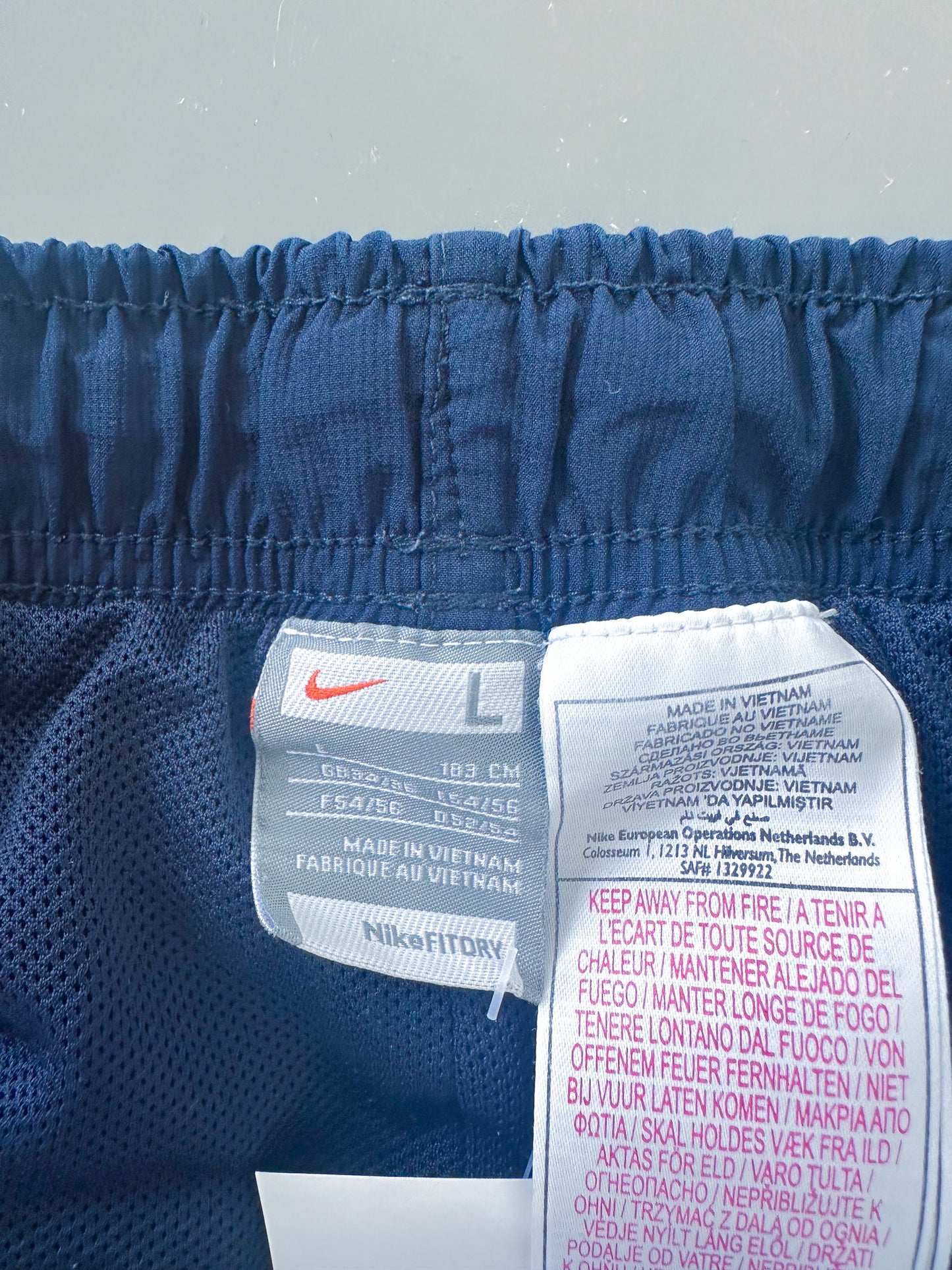 Nike Vintage Trackpants | L