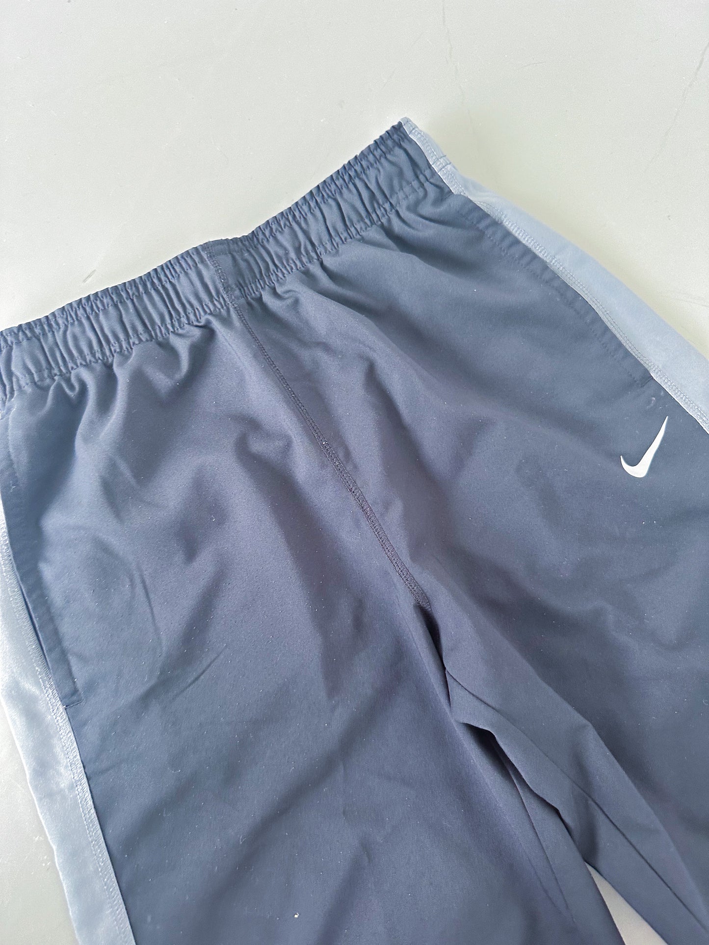 Nike Vintage Trackpants | M