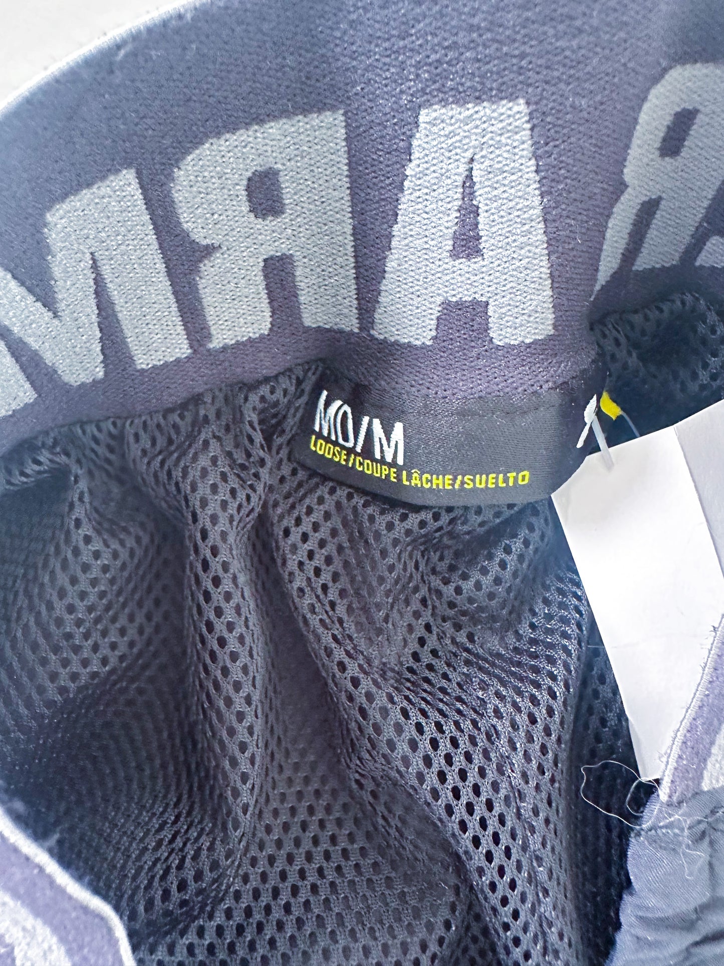 Under Armour Vintage Trackpants | M