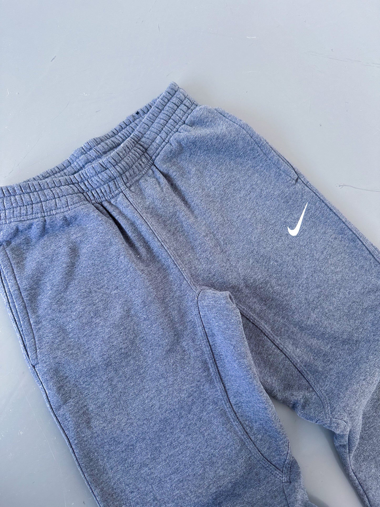 Nike Vintage Sweatpants | XS