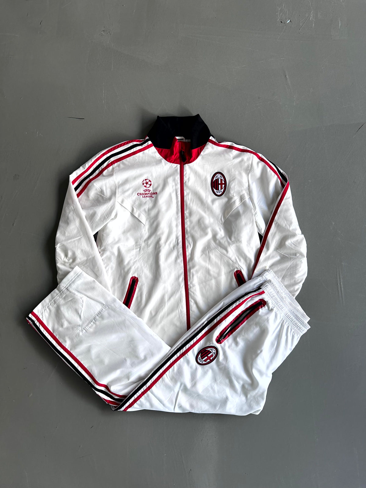 AC Milan CL Tracksuit XL