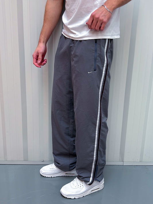 Nike Vintage Trackpants | M