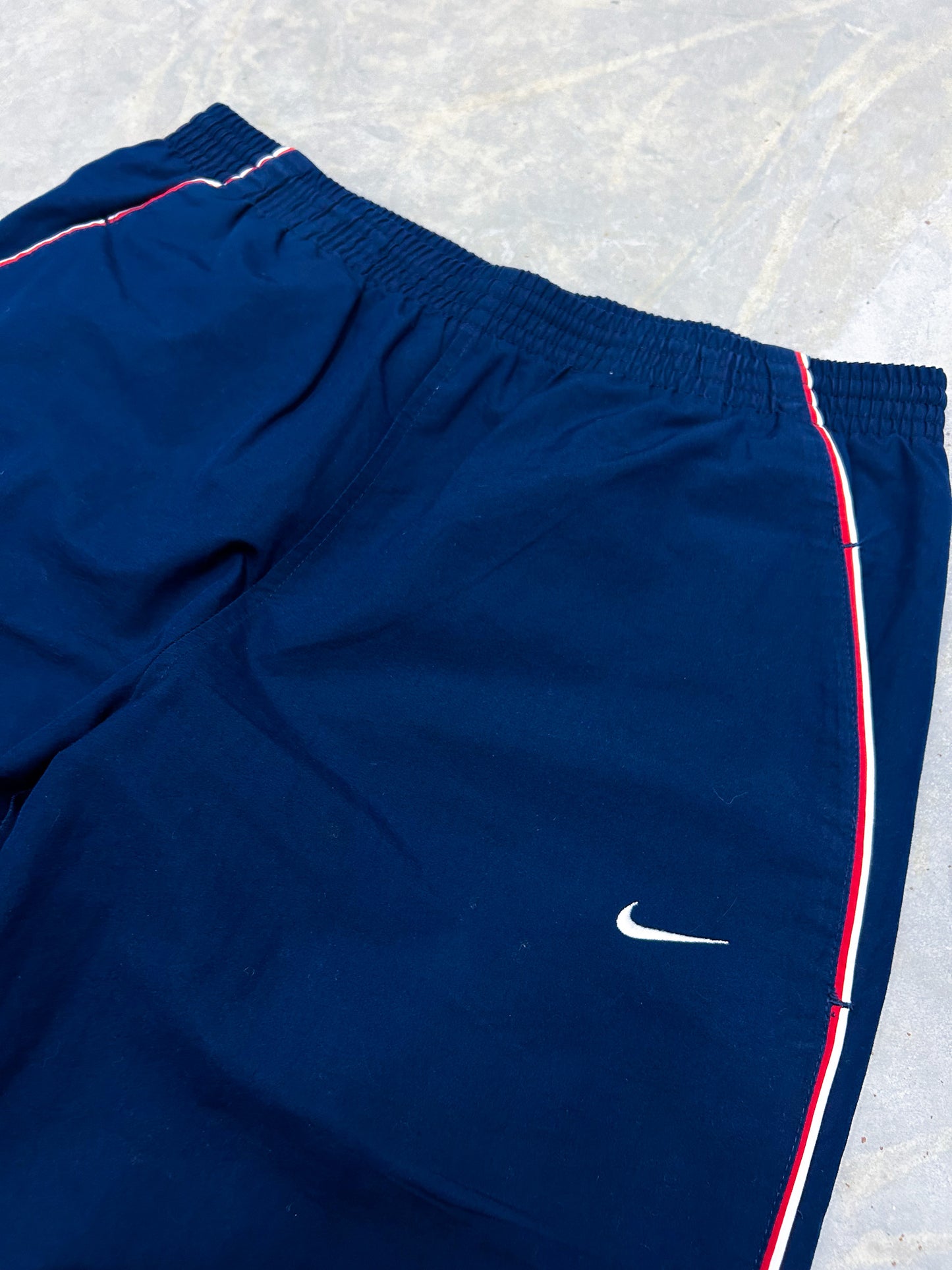 Nike Vintage Trackpants | L