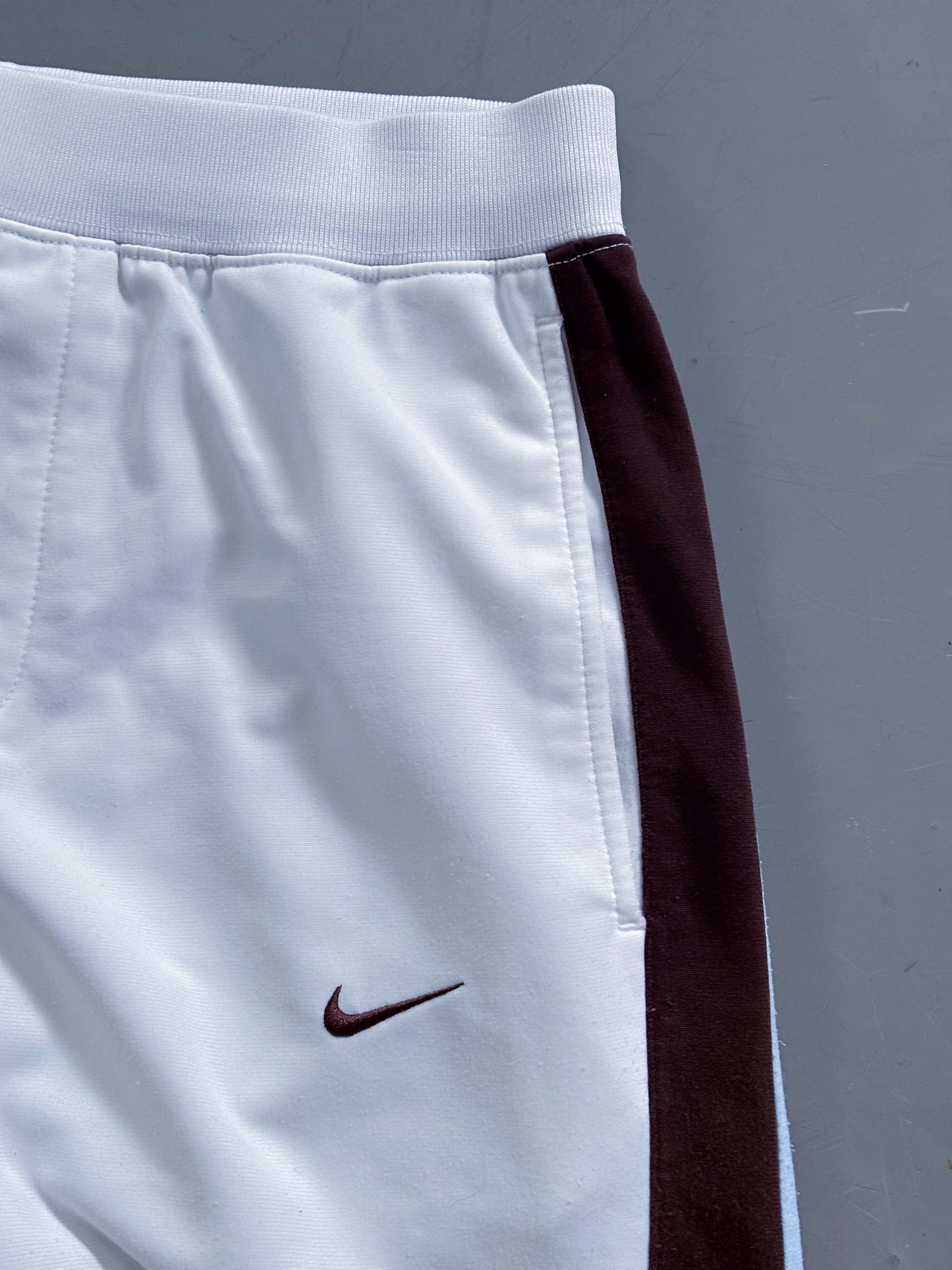 Nike Vintage Trackpants | XS