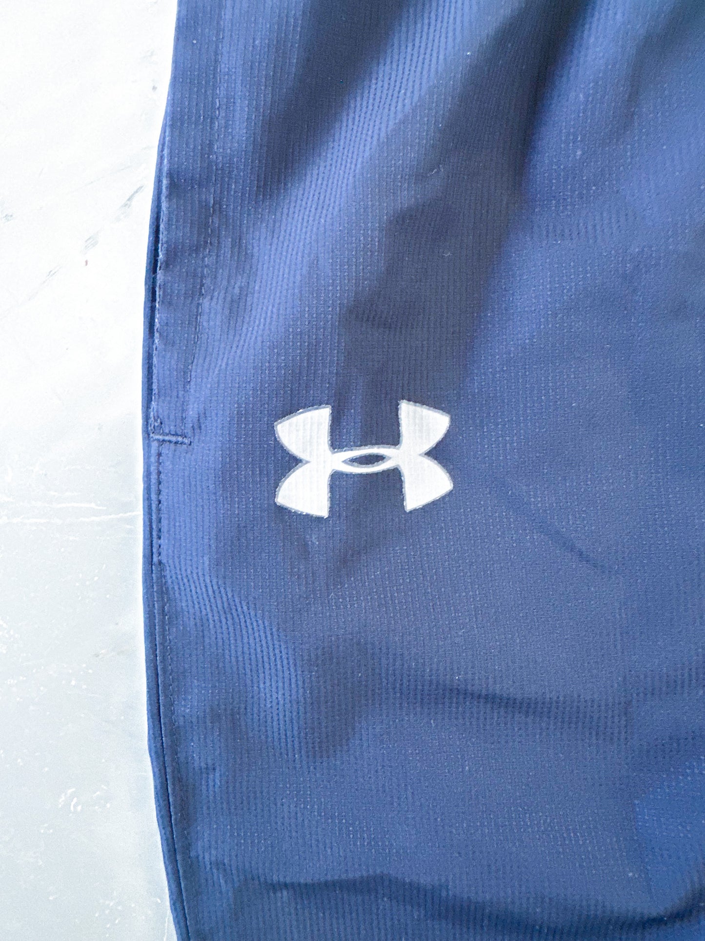 Under Armour Vintage Trackpants | S