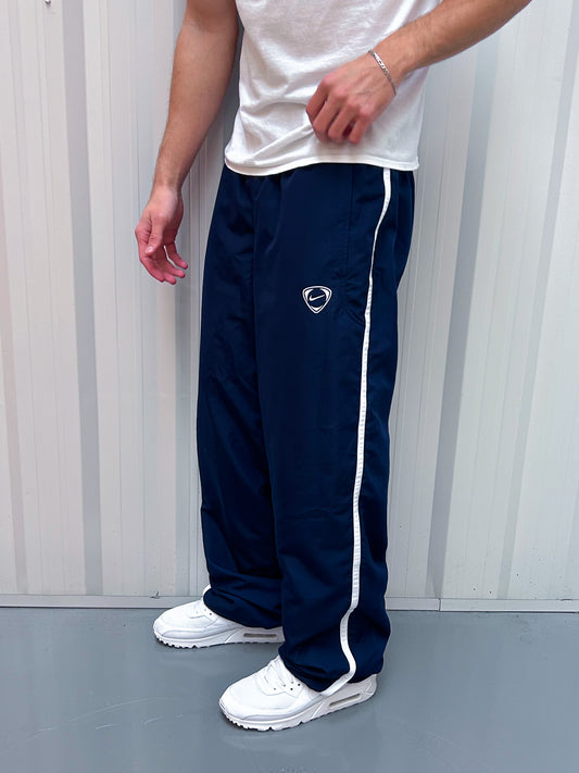 Nike Vintage Trackpants | L