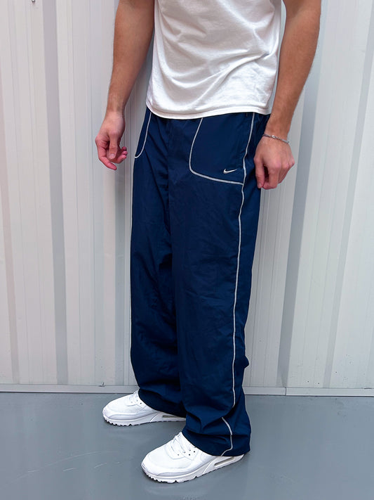 Nike Vintage *Contrast Stitching* Trackpants | M