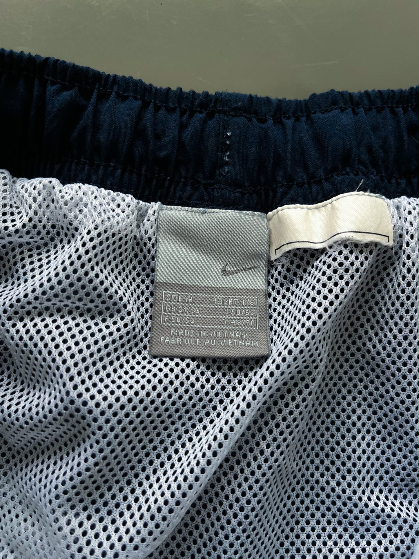 Nike Vintage Shorts | M