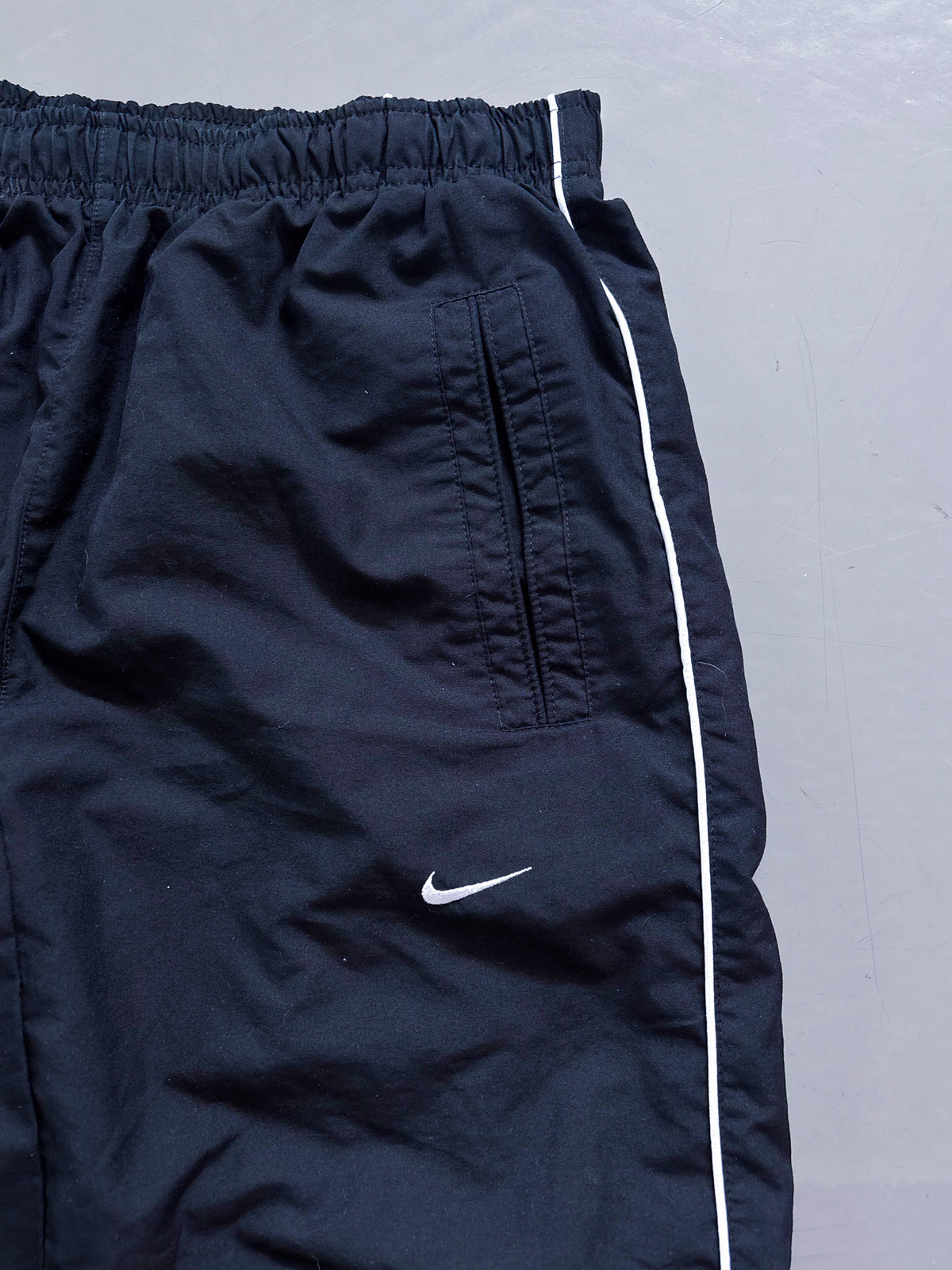 Nike Vintage Trackpants | M