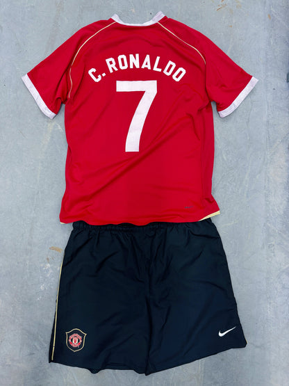 Nike x ManU "Ronaldo" 2006/2007 Vintage Training Kit | L