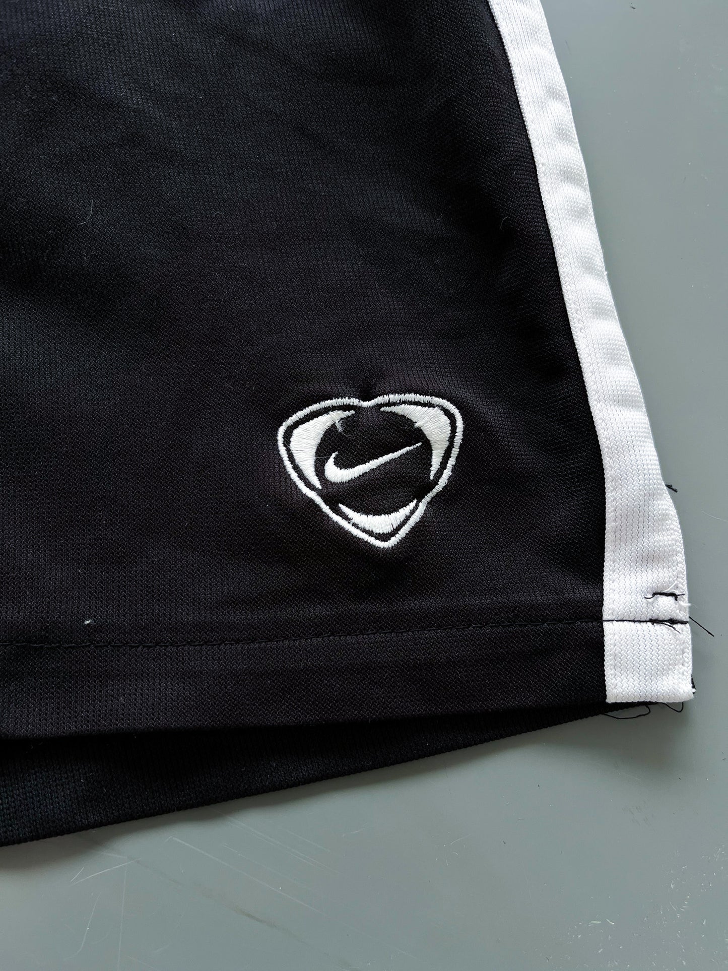 Nike Vintage Shorts | L