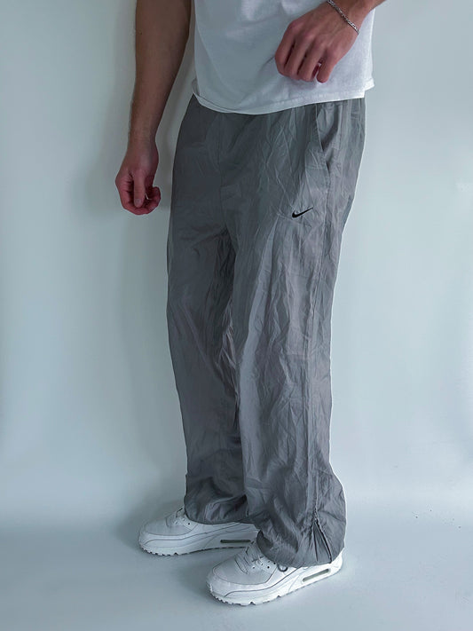 Nike Vintage Trackpants | L