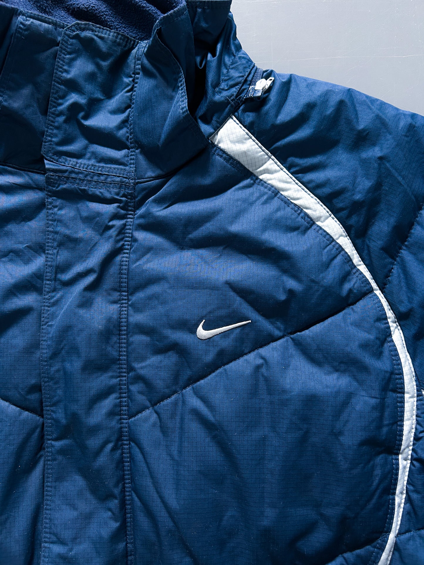 Nike Vintage Daunenjacke/Winterjacke | S