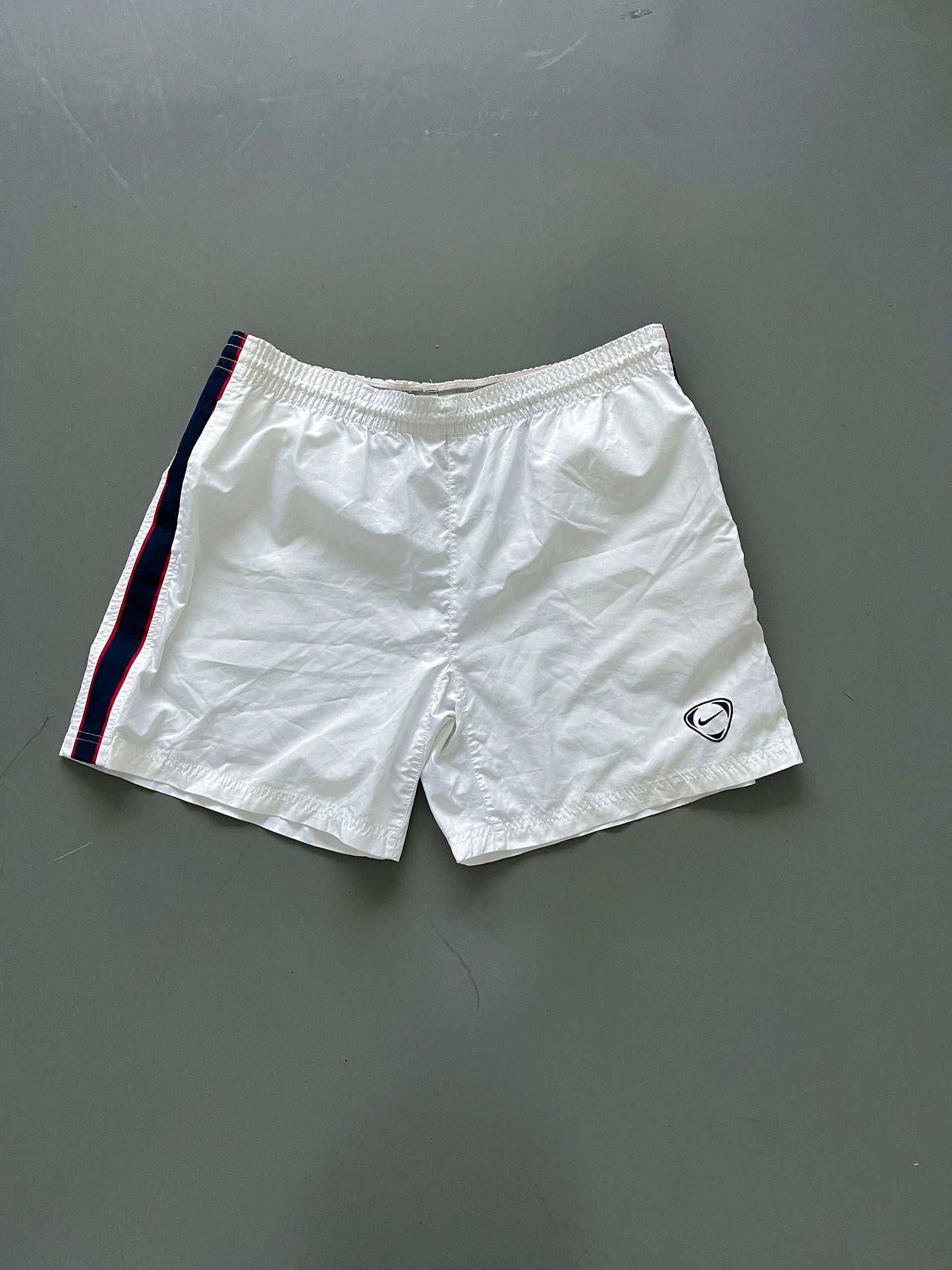 Nike Vintage Shorts | M