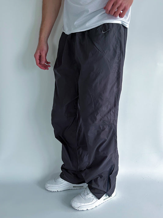 Nike Vintage Trackpants | XL