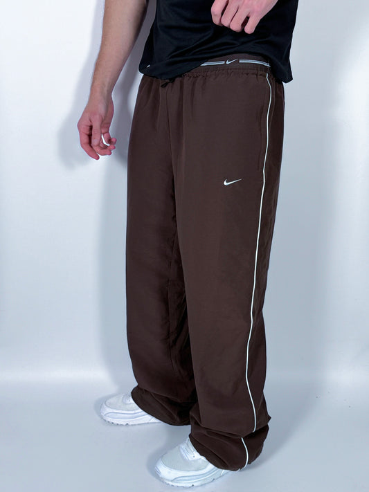 Nike Vintage *PREMIUM* Trackpants | L