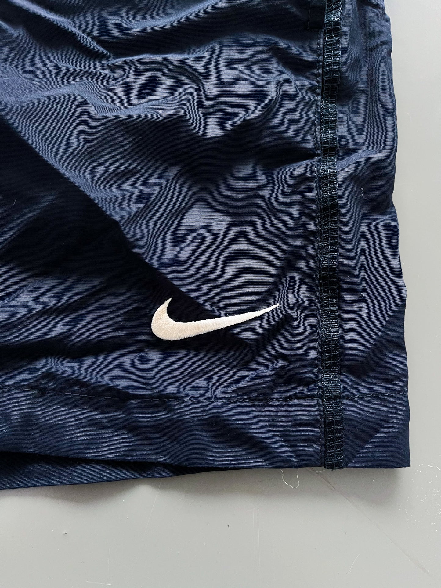 Nike Vintage Shorts | M