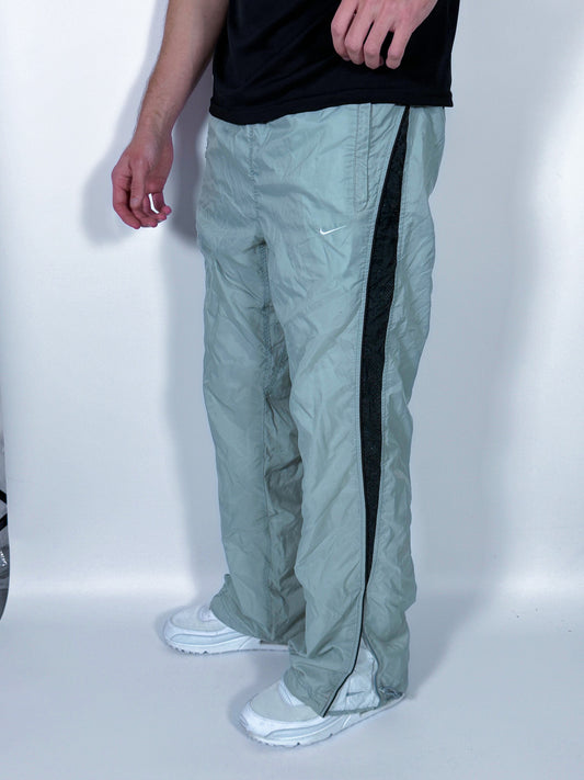 Nike Vintage Trackpants | L