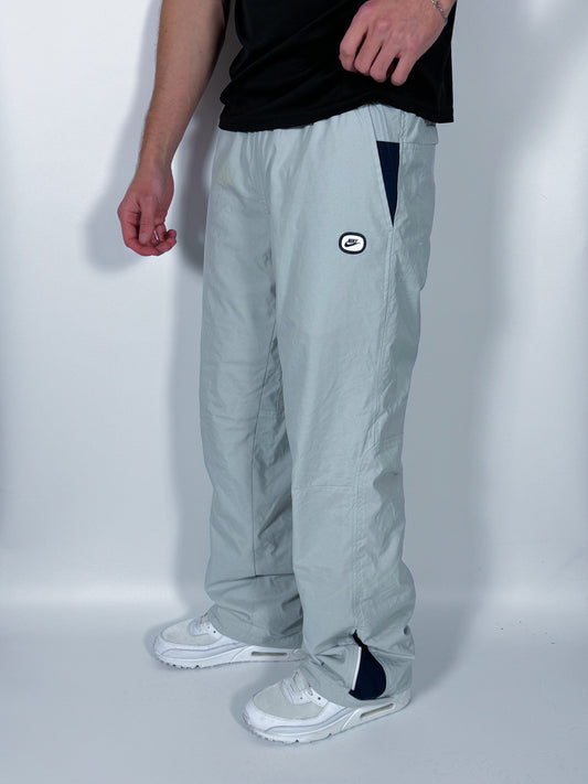 Nike Vintage *Deadstock* Trackpants | M