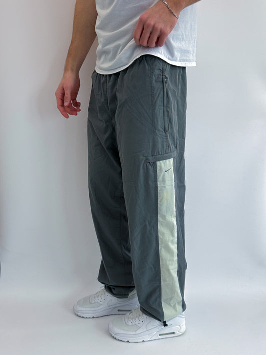 Nike Vintage Trackpants | M
