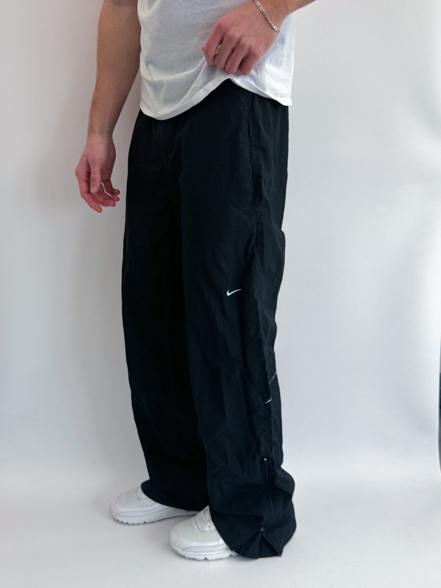Nike Vintage Trackpants | M